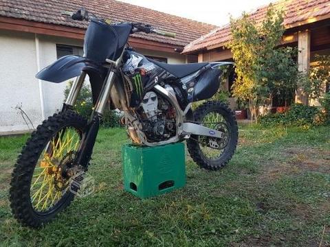 Yamaha yzf 250