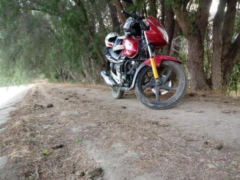 Suzuki GS 150r