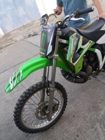 Kawasaki KdX 220