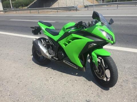 Kawasaki ninja 300