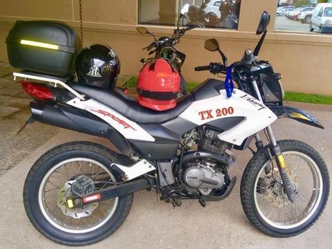 Moto Keeway TX 200cc año 2012