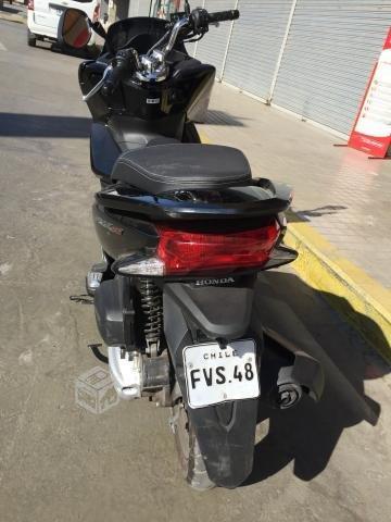 honda pcx 150 por apuro