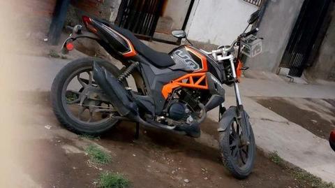 Moto UM xtreet 140r