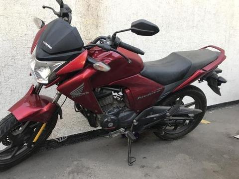 Honda Invicta 150 cc