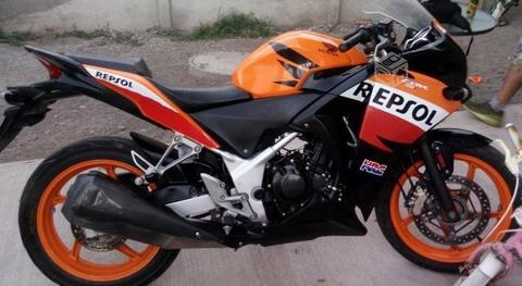 Moto honda cbr 250 año 2015