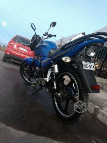 Moto kinlon año 2014