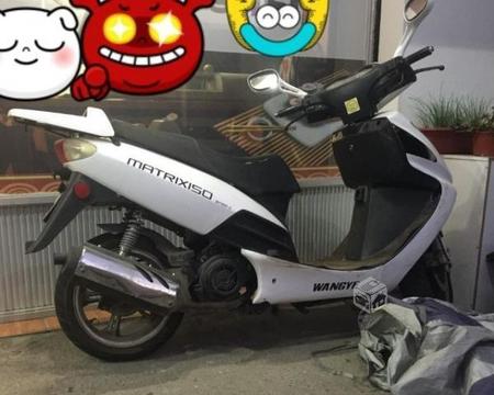 Moto scooter wangye