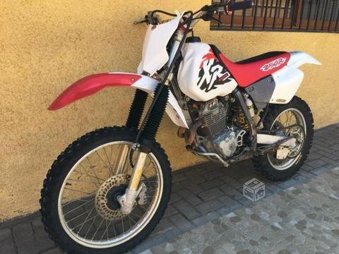 Honda XR 250cc Año 1999 \ Solo Deporte