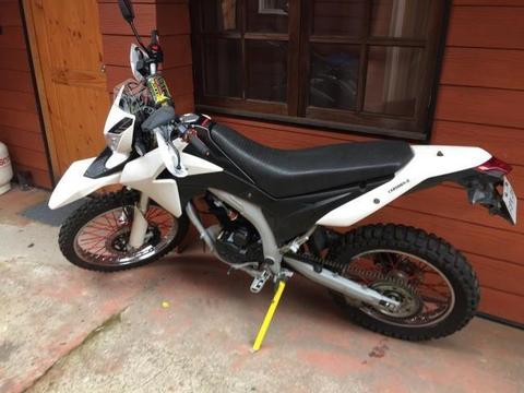 Moto loncin enduro 250cc