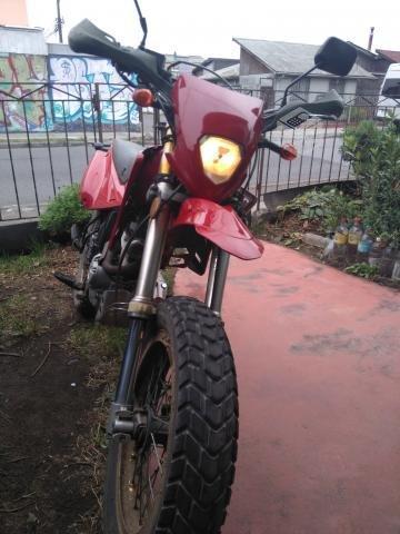 Motorrad smx 200