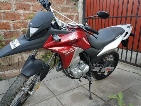 Moto Honda XRE 300