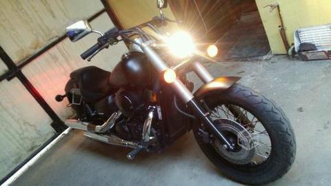 Moto honda shadow vt 750 cc modelo phanton