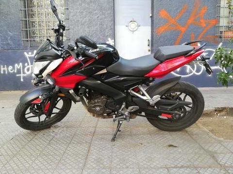 Bajaj pulsar ns200 2015