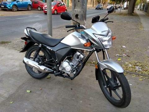 Moto Honda cb1