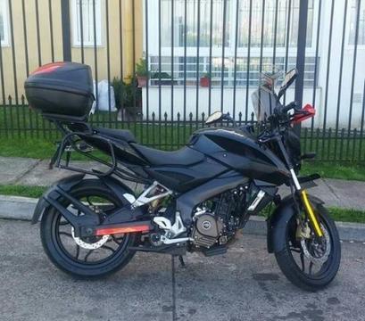 Moto pulsar 200 cc