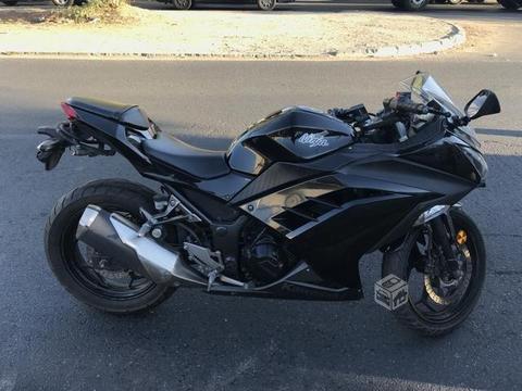 Kawasaki Ninja 300 abs 2014