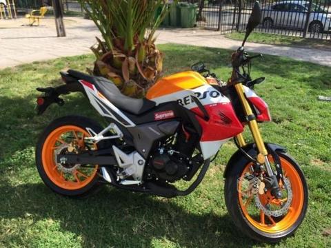 Honda Repsol CB190R