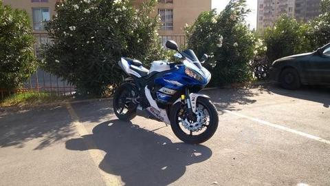 Yamaha yzf r1