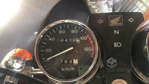 Moto Honda V-Men 125cc. poco uso casi nueva