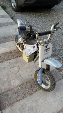 Moto electrica 50c