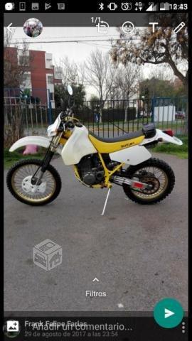 Suzuki dr 250