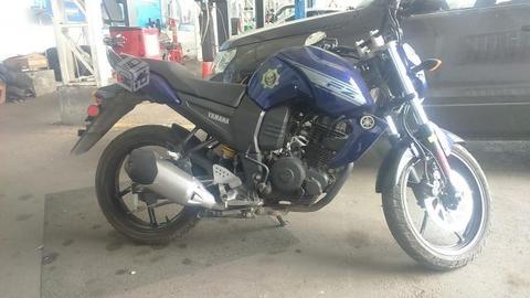 Yamaha FZ16 2015