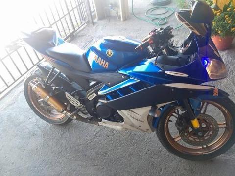 Yamaha r15se