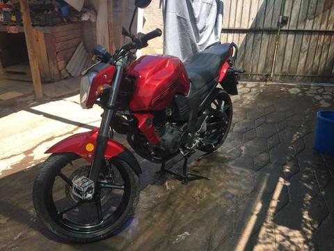 Moto Yamaha FZ