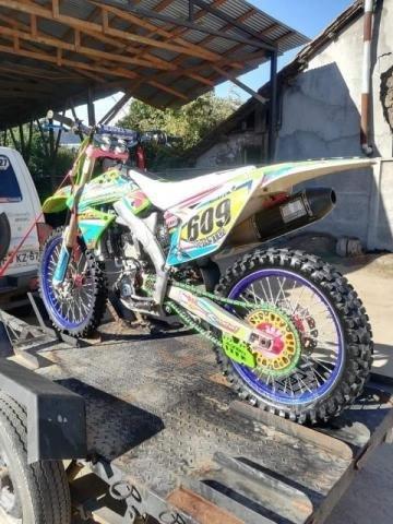 Kawasaki KXF 250 año 2011