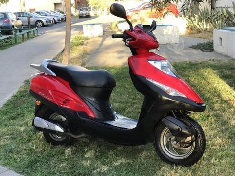 Honda elite scooter excelente estado