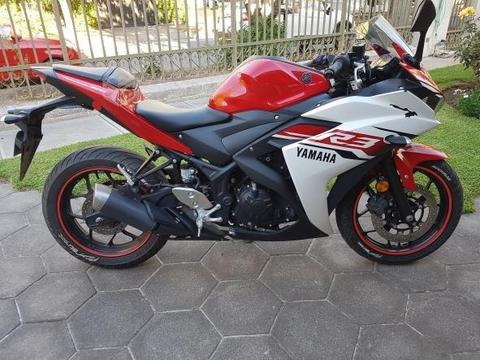 Yamaha r3 2016