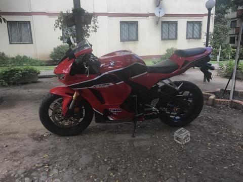 Honda CBR600rr 2018