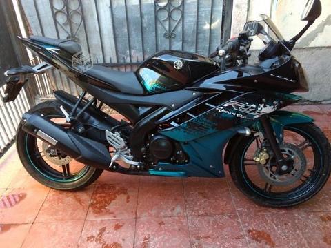 moto Yamaha R15 año 2017