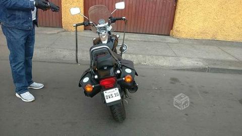 Moto Bajaj avenger 220cc