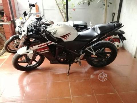 Honda cbr 250r 2017