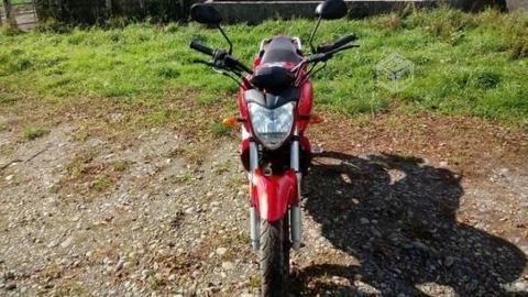 Moto yamaha fz16 2012