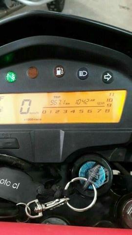 Moto 250cc como nueva
