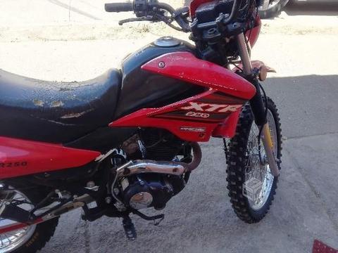 Moto año 2012