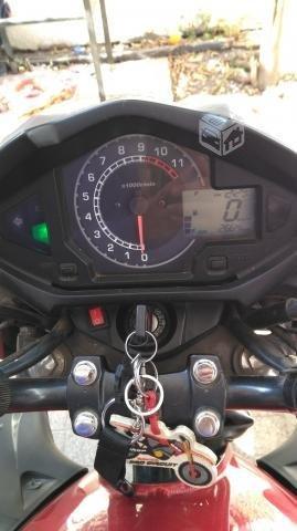 Honda Invicta 150 CC 2660 KM. Unico Dueño