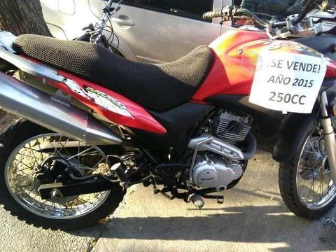 Motorrad 250 c.c