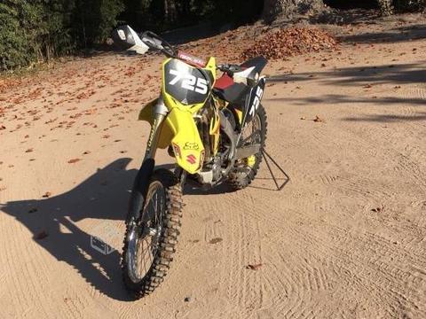 RMZ 250 2013