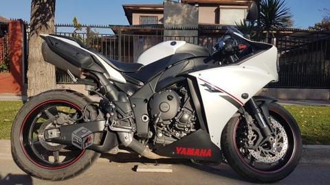 Yamaha R1 extras - Financiamiento / Recibo moto