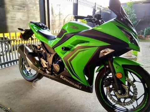 Kawasaki ninja 300 ABS