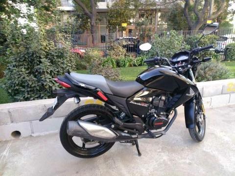 Honda Invicta 150 cc