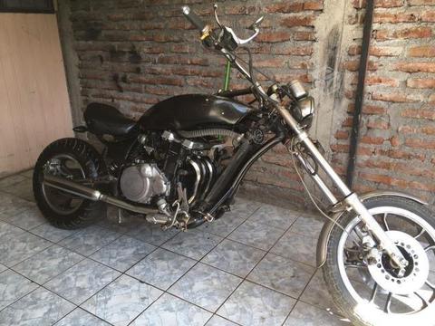 Moto Kawasaki 1100cc