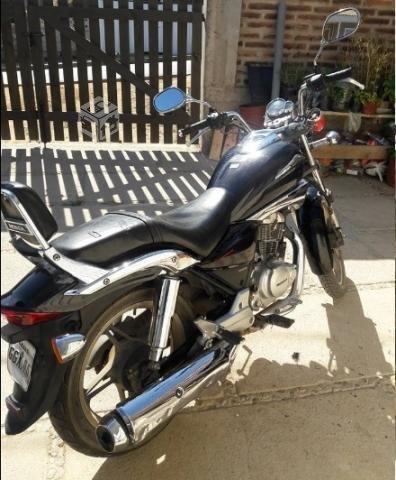 Moto honda shadow 150