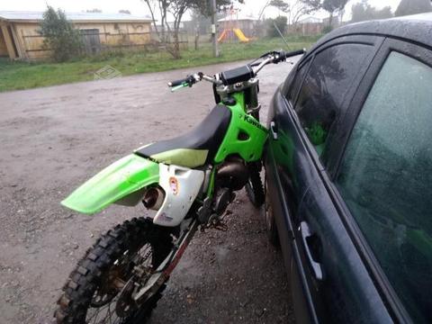 Moto 250 Kawasaki