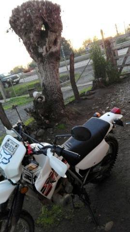 Moto honda 200 xl