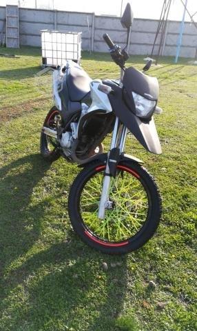 Honda xr E 300 año 2011 transferible