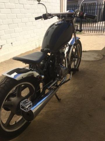 moto en buen estado año 2012